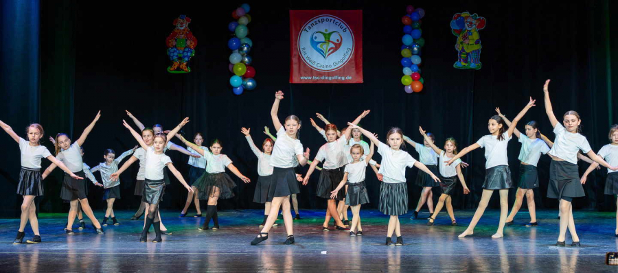 TSC17 Jazztanzgruppe Dancing Queens